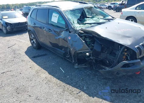 2016 Jeep Cherokee Trailhawk из США, поврежденный, VIN 1C4PJMBB0GW309489